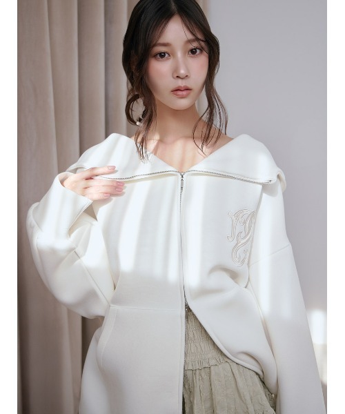【新品未使用】SNIDEL♡ボリュームパーカー ホワイト SNIDEL（スナイデル） ワンピース ボリュームパーカーワンピース