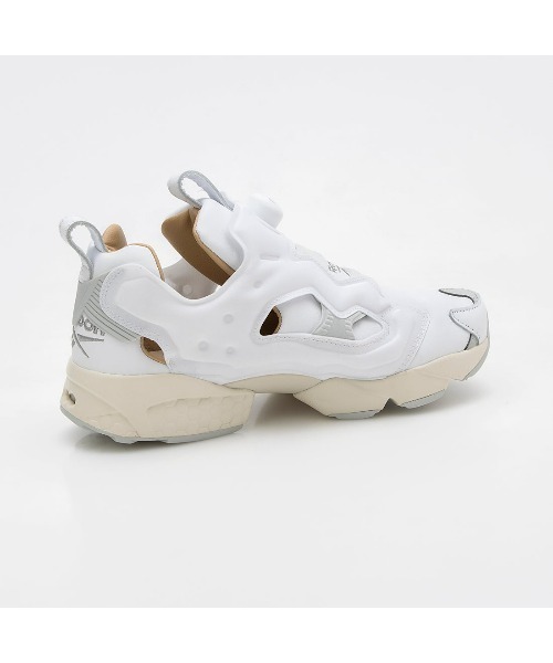 Reebok インスタポンプフューリー　スニーカー Reebok スニーカー インスタポンプフューリー 94 / INSTAPUMP
