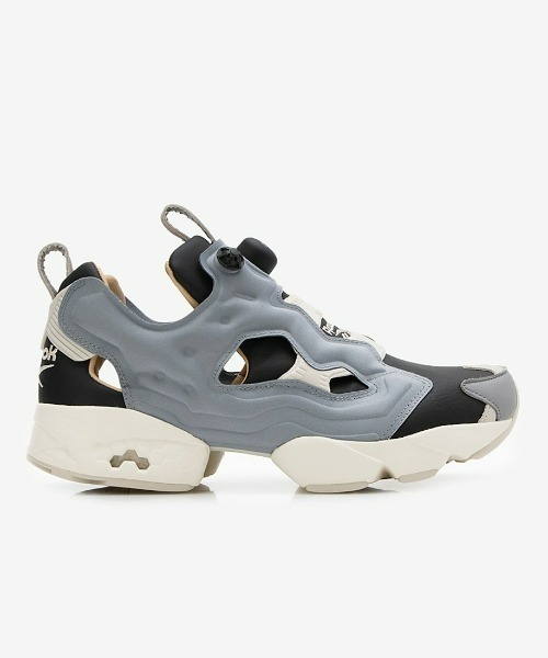 Reebok インスタポンプフューリー　スニーカー Reebok スニーカー インスタポンプフューリー 94 / INSTAPUMP