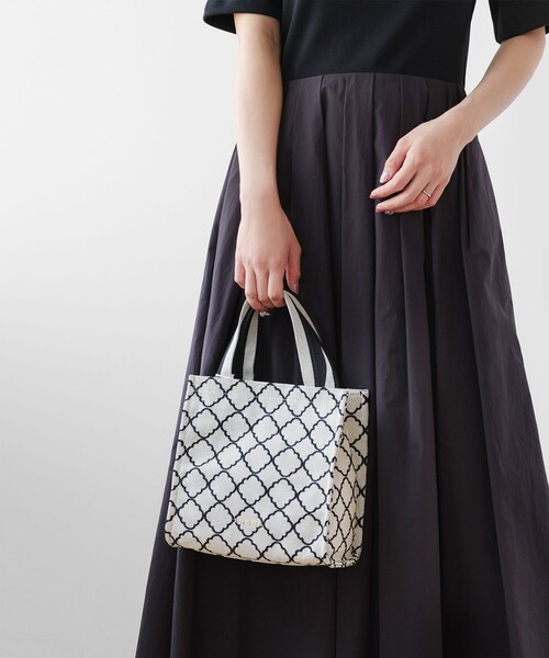 【TOCCA】CHECKER CLOVER EMBROIDERY MINI トートバッグ TOCCA｜CHECKER CLOVER EMBROIDERY MINI ミニバッグ | Rakuten