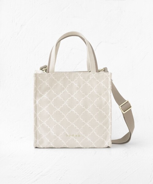 TOCCA（トッカ） ショルダーバッグ バッグ CHECKER CLOVER EMBROIDERY