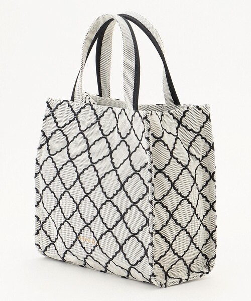 TOCCA（トッカ） ショルダーバッグ バッグ CHECKER CLOVER EMBROIDERY