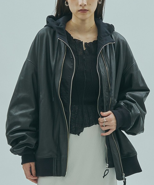 sisii（シシ） ma1 ma-1 (SISII x GENE HEAVENS)LEATHER BIG MA1