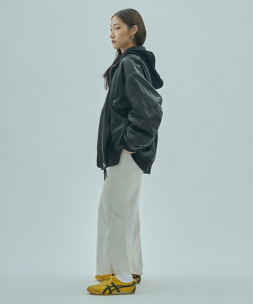 sisii（シシ） ma1 ma-1 (SISII x GENE HEAVENS)LEATHER BIG MA1