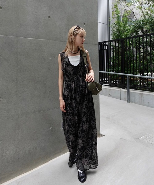 Ameri（アメリ） オールインワン 2WAY SILHOUETTE V NECK ROMPERS