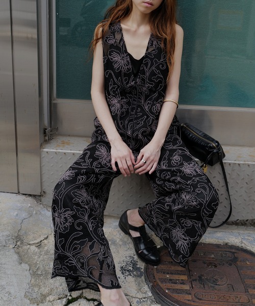 ワンピース 2WAY SILHOUETTE V NECK ROMPERS Ameri（アメリ） オールインワン 2WAY SILHOUETTE V NECK ROMPERS