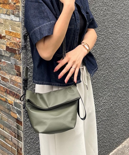 SHE HER HER HERS ショルダーバッグ バッグ パラコードミニショルダー