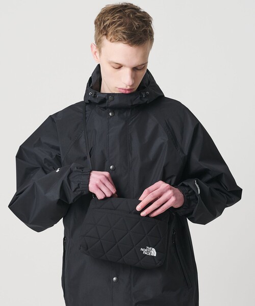 THE NORTH FACE ブラック ショルダーバッグ THE NORTH FACE（ザ ノースフェイス） ショルダーバッグ 「THE NORTH