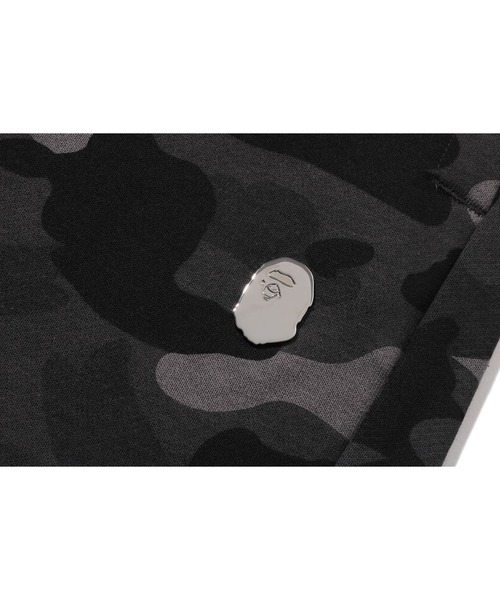 パンツ COLOR CAMO METAL APE HEAD RELAXED FIT SWEAT SHORTS メンズの画像
