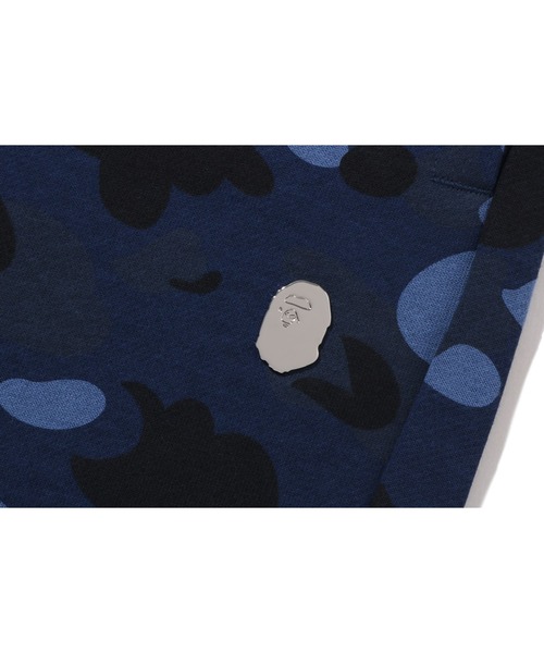 パンツ COLOR CAMO METAL APE HEAD RELAXED FIT SWEAT SHORTS メンズの画像
