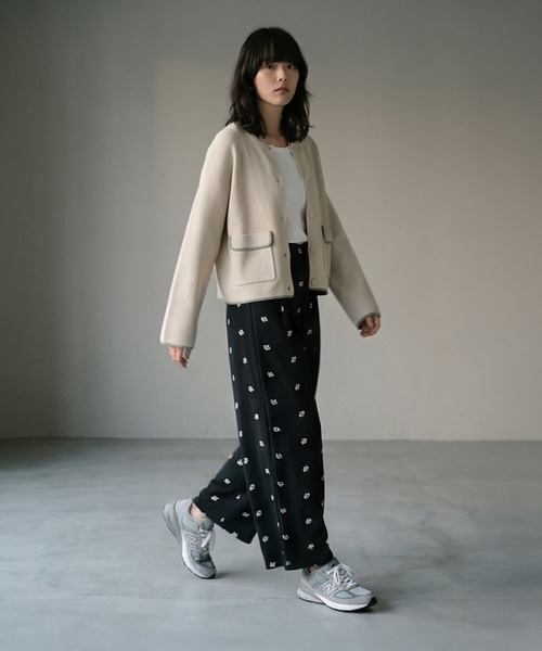 パンツ 「BLK001」花柄刺繍ツイルタックパンツ レディース_11