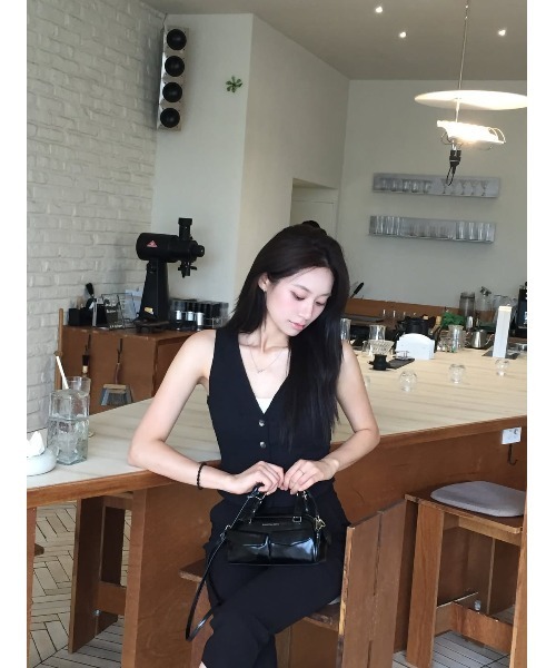 CHARLES ＆ KEITH（チャールズ&キース） ハンドバッグ Rachel