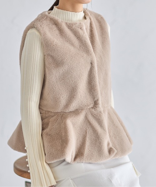 ella_selectshop エラ　ぺプラムジレ　ベスト ella_selectshop エラ ぺプラムジレ ベスト ella_selectshop