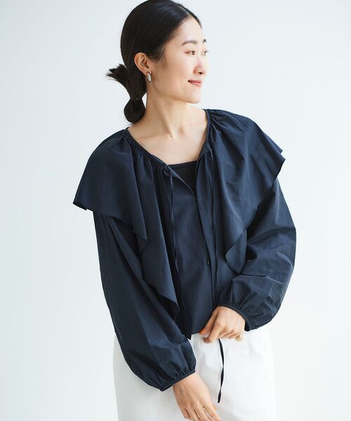 le.coeur blanc ブラウス シャツ ラッフルカラーリボンブラウス