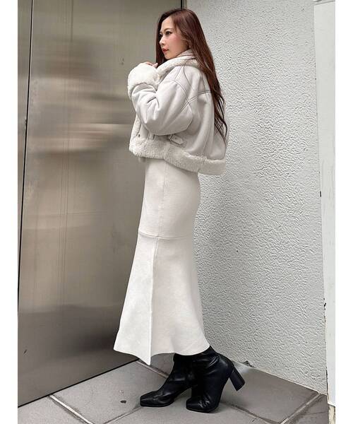 パリ直営店買付【MONCLER】ニットポロワンピース MONCLER 2024春夏新作 ナイロンポプリン ロゴ付き半袖ワンピース