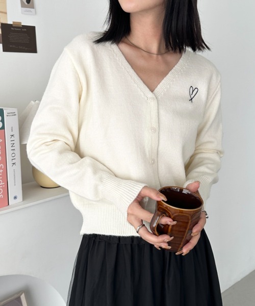 CLEA カーディガン ハート刺繍Vネックニットカーディガン レディース