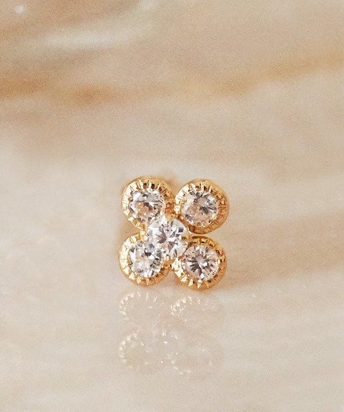 BIZOUX 花モチーフ ピアス(片耳用) Phoebe（フィービー） ピアス 「K10」フラワービジューピアス(片耳