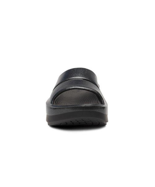 美品　ウーフォス　OOFOS (40) ウーメガ　ウーアー　サンダル　厚底　黒 ウーフォス OOFOS Oomega - ウーメガ （black） 通販 大阪心斎橋