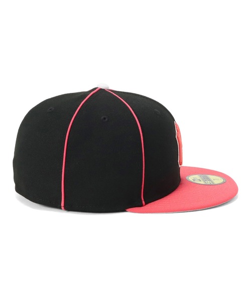 ニューエラ VARIVAS 赤黒キャップ(未使用に近い) NEW ERA（ニューエラ） uvカット キャップ 帽子 紫外線カット