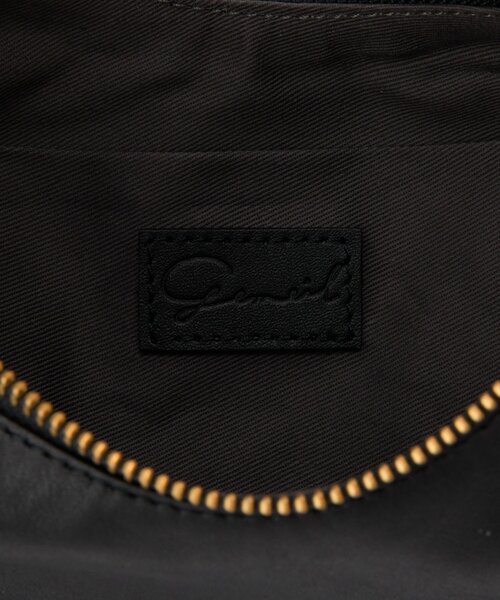 【美品•未使用】gemeilジェムイルノットワンハンドルバッグブラック gemeil ショルダーバッグ バッグ 「COLLAGE×gemeil コラボ