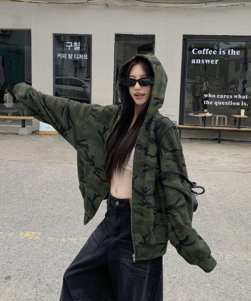 パーカー オーバーサイズカモフラ迷彩ジップパーカー レディース