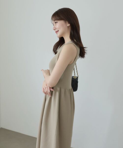 Cleblatt ポロ衿マーメイドニットワンピース ベージュ M cle blatt ワンピース 夏 アメスリポロニットワンピース : ZOZOTOWN