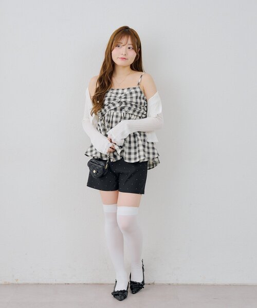 continuer de NICE CLAUP パンツ キラキラビジューショートパンツ