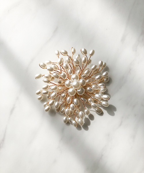 TIMELESS&THREE（タイムレスアンドスリー） ブローチ ラウンドパール