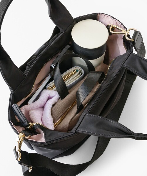 【新品★未使用品】撥水 RIBBON BRICK TOTE M トートバッグ M TOCCA｜【大人百花掲載】RIBBON BRICK TOTE M トートバッグ M