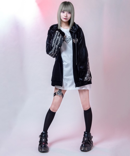 BACKSTAGE PASS（バックステージパス） パーカー HEADLINER(ヘッド