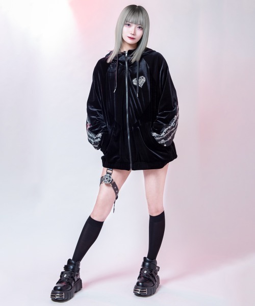 BACKSTAGE PASS（バックステージパス） パーカー HEADLINER(ヘッド