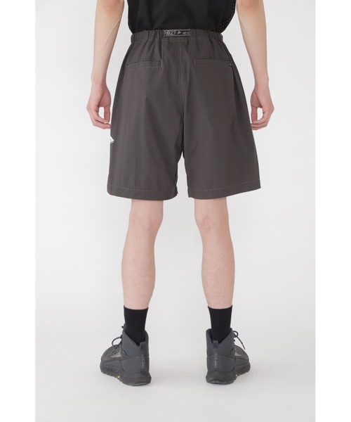 and wander（アンドワンダー） パンツ BRUSHED NYLON SHORT