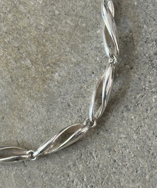 whoseA（フーシー） ブレスレット 「silver925」W twistChainBracelet