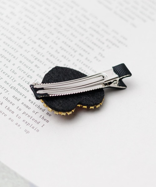 ビジュー装飾のヘアクリップ まとめ買い対象☆10/3(金)10:00～10/14(火)9:59】パール