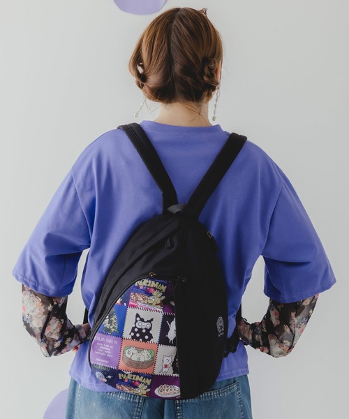 ハンドメイド 黒と白のリュック＊撥水加工キルティング＆パッチワーク風柄生地 リュックサック 撥水加工 THRASHER デイパック ロゴ パープル