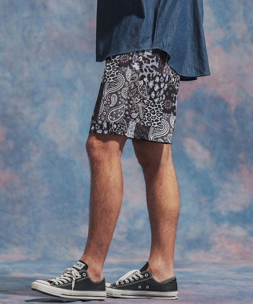 「Jih Nunc」 ショートパンツ M ネイビー メンズの画像