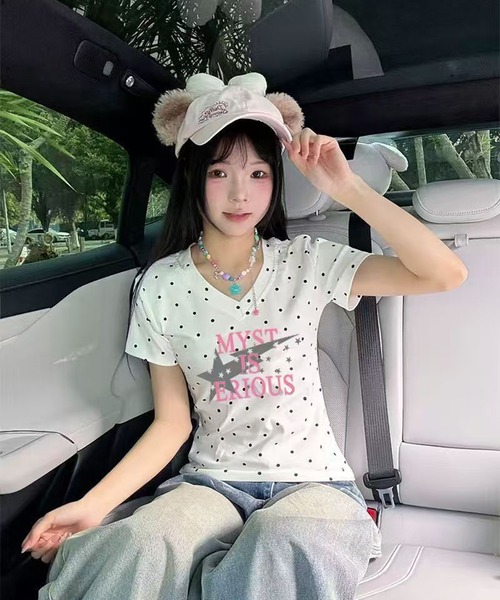  ドット柄 半袖Tシャツ AsheKsha tシャツ 半袖 Vネックのドット柄半袖トップス レディース