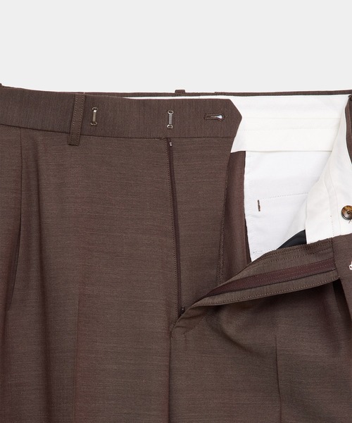 スラックス 「marka/マーカ」2/72ウール強撚トロピカル / ワンタックワイドトラウザーズ / ONE TUCK WIDE TROUSERSの画像