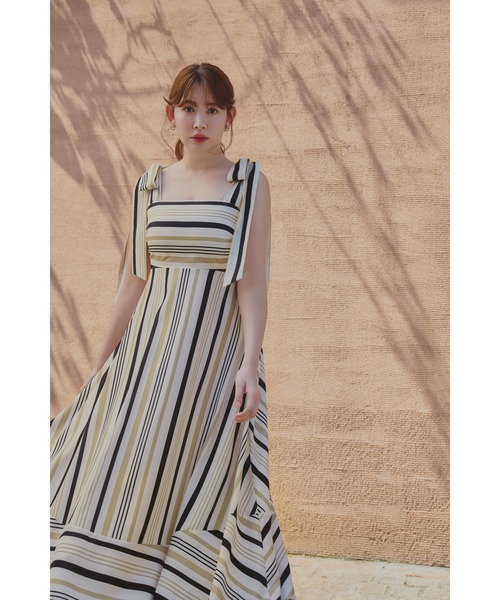 美品　herlipto ワンピース　ホワイトベージュ　Sサイズ Her lip to キャミソールワンピース S ベージュ レディース : ZOZOTOWN