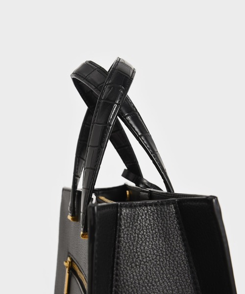 CHARLES ＆ KEITH トートバッグ バッグ クロックエフェクト