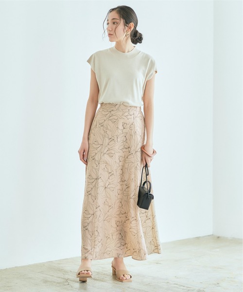 ❣️限定値下げ❣️フラワープリント タイトロングスカート 992872_1.jpg?v=1738897109