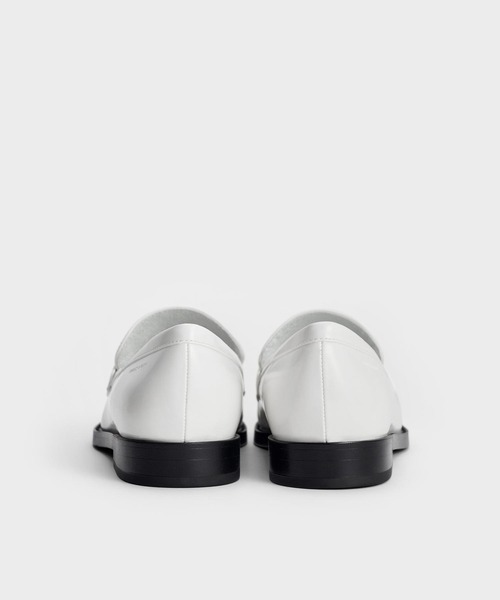 値下げ不可！新品未使用⭐︎38CHARLES & KEITH ローファー 楽天市場】チャールズアンドキース ローファーの通販