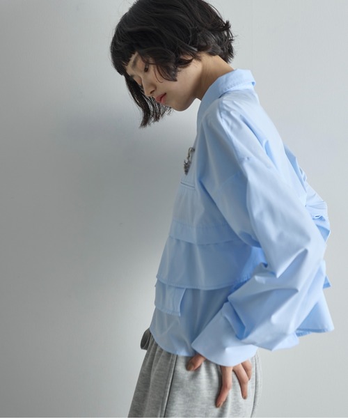 THE Yon ブラウス シャツ ラッフルヘムクロップドシャツ