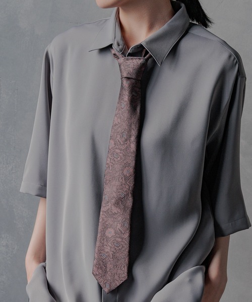 ボカシフラワーネクタイシャツ(HARE) HARE（ハレ）の「ボカシフラワーネクタイシャツ(HARE)（シャツ