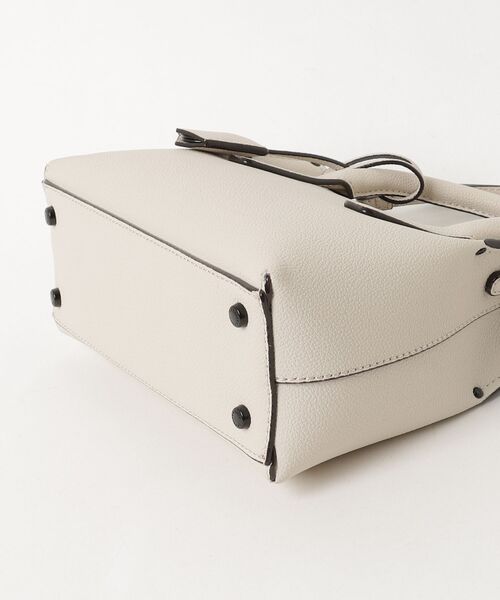 CHARLES ＆ KEITH（チャールズ&キース） 「CHARLES & KEITH」 2WAY