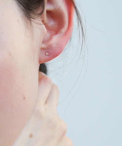 cui-cui（キュイキュイ） ピアス 一石 シャンパンダイヤモンド 0.1ct