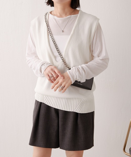 COLLAGE GALLARDAGALANTE」 Vネックニット FREE ホワイト レディース  