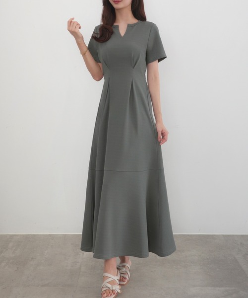 大きめサイズ6✨BEIGE,ベイジ LUIZA ワンピース キーネック グレー CENEA（セネア） ワンピース キーネックタックデザインワンピース