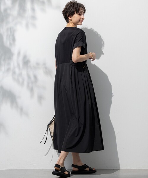 まみさん 23区 プリーツコンビ ワンピース 23区｜【洗える】プリーツ