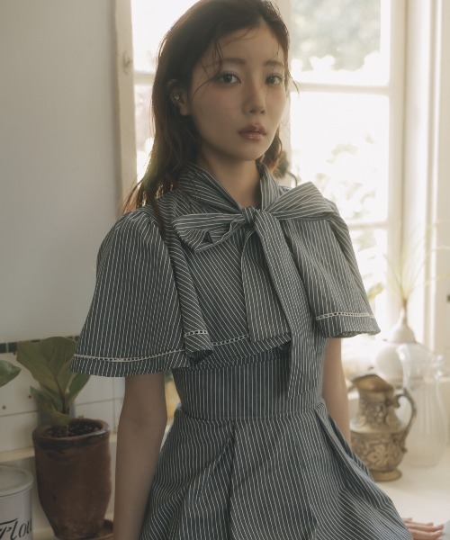 niana ANDRESDストライプコレクション And Couture ワンピース ケープデザインストライプワンピース